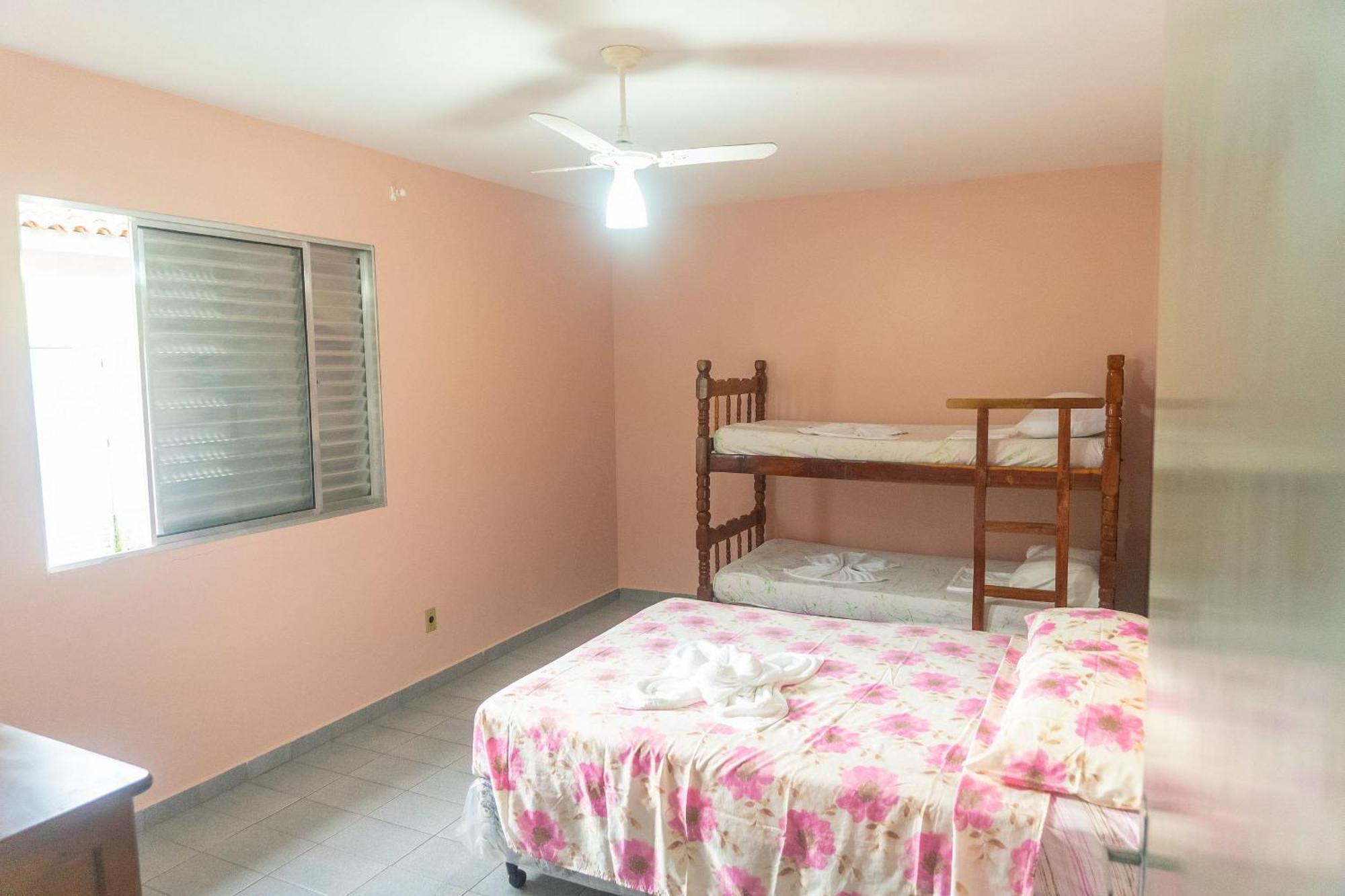 Apartamentos Incriveis Primeira Quadra Mar Wifi ウバトゥバ エクステリア 写真