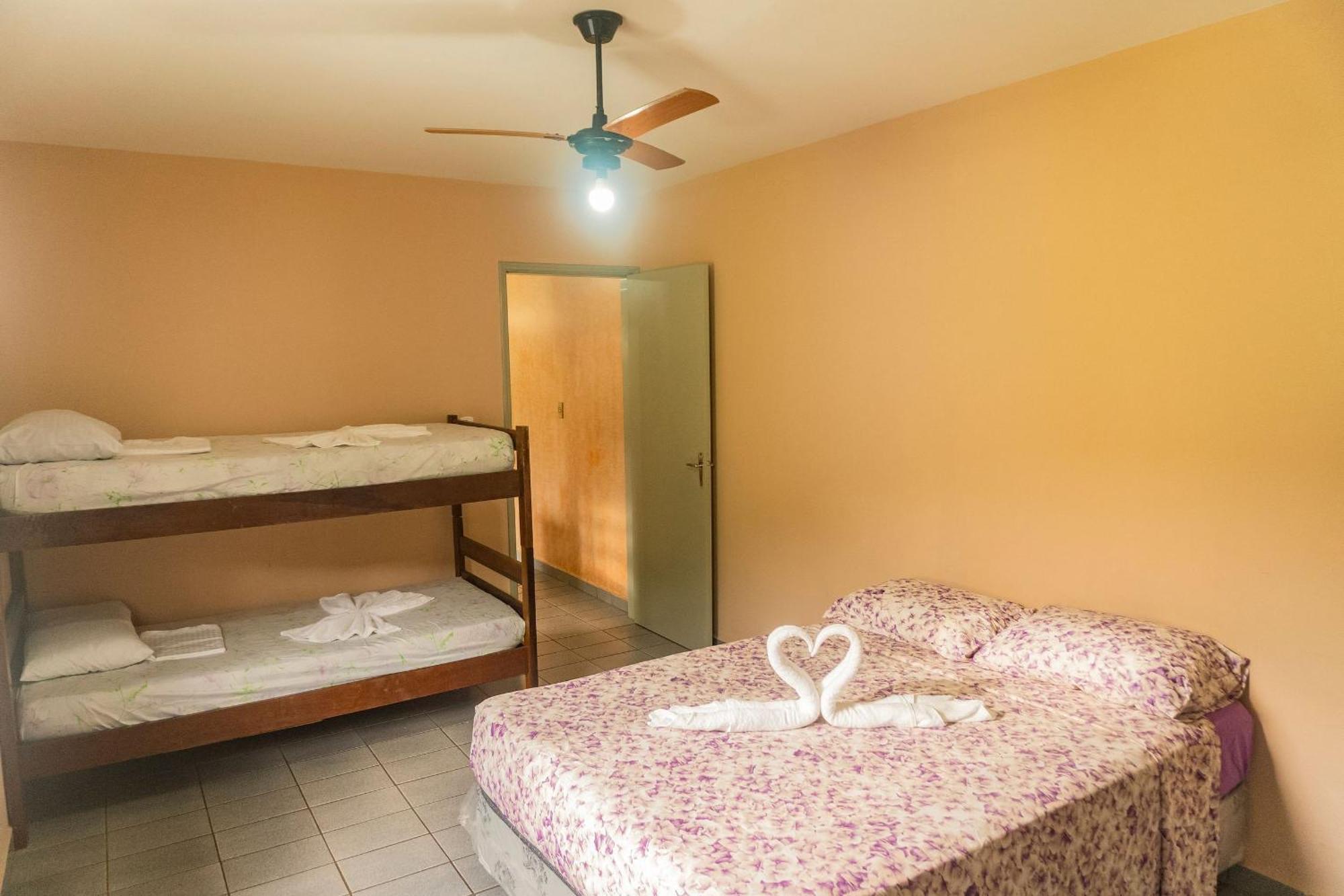 Apartamentos Incriveis Primeira Quadra Mar Wifi ウバトゥバ エクステリア 写真
