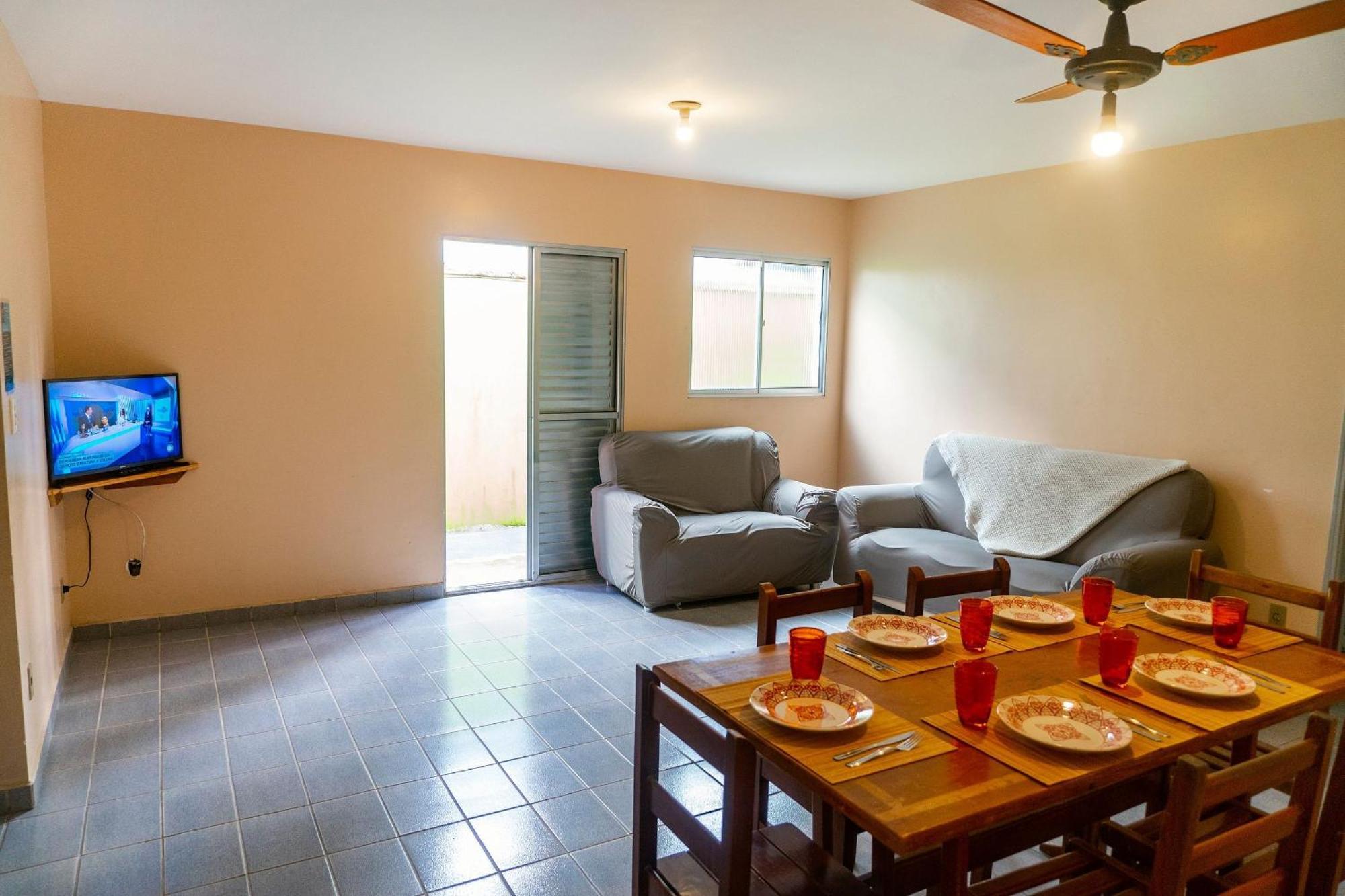 Apartamentos Incriveis Primeira Quadra Mar Wifi ウバトゥバ エクステリア 写真
